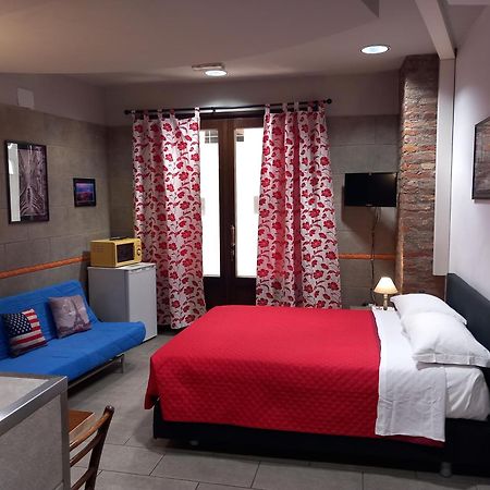 Sam'S Getaway Apartamento Mondovì Exterior foto